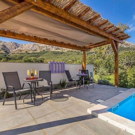 Studio Apartman U Kuci S Bazenom Baška Dış mekan fotoğraf